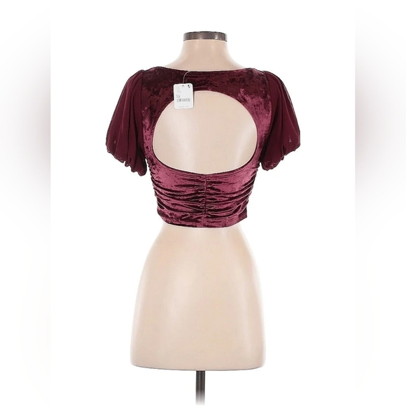 Free People Intimately Velvet Ruched Puff Sleeve Crop Top – Size XS, NWT - Picture 5 of 7